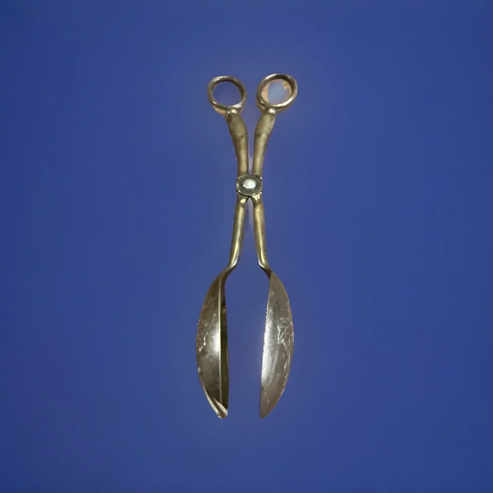 VTG Erles 1779 Silverplated Salad Server Tongs Grape Vine Embossed Made In Italy